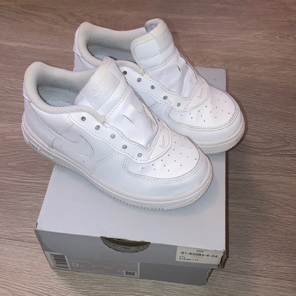 Classic kicks Air Force 1’s